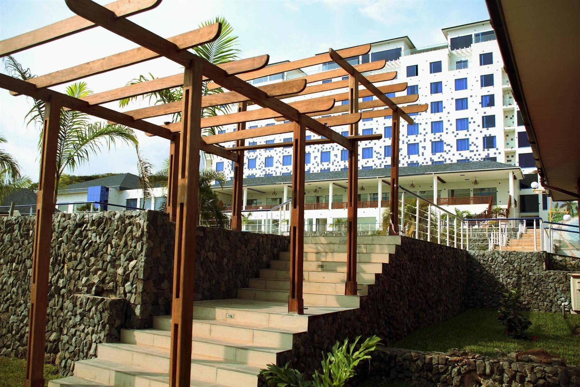 Best Western Plus Serene Atlantic Hotel Sekondi-Takoradi Kültér fotó
